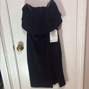 Elegant Black Strapless Dress